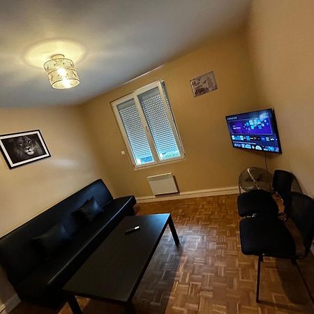 Best Holliday Home For Family Newly Renovated Garges les Gonesse Bagian luar foto