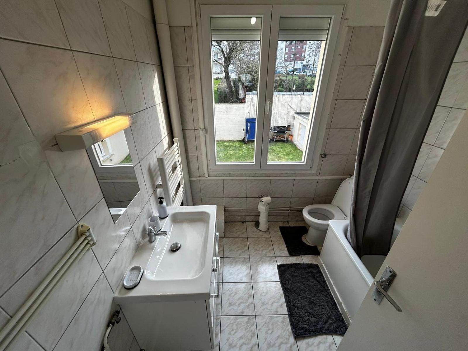 Best Holliday Home For Family Newly Renovated Garges les Gonesse Bagian luar foto